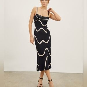 Commense Wavy Print Strap Midi Dress